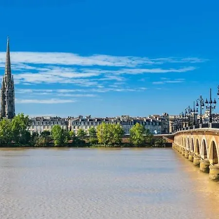 Lush In A Nature Reserve With A Castle * Salles (Gironde)