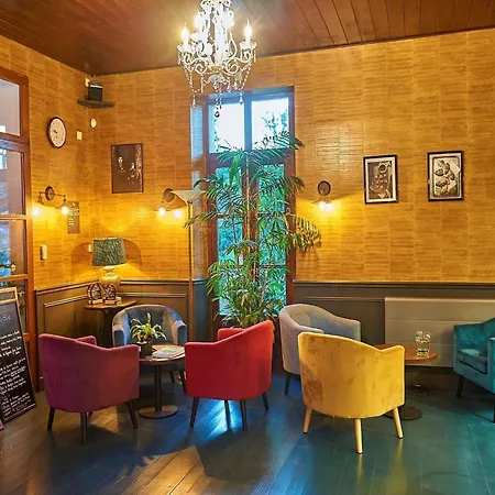 Villa Lush In A Nature Reserve With A Castle